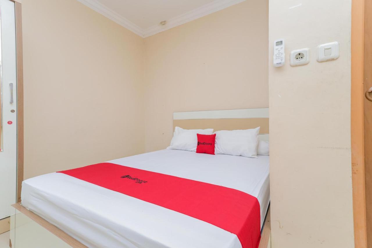 Reddoorz Syariah Near Stasiun Karet Hotell Jakarta Exteriör bild