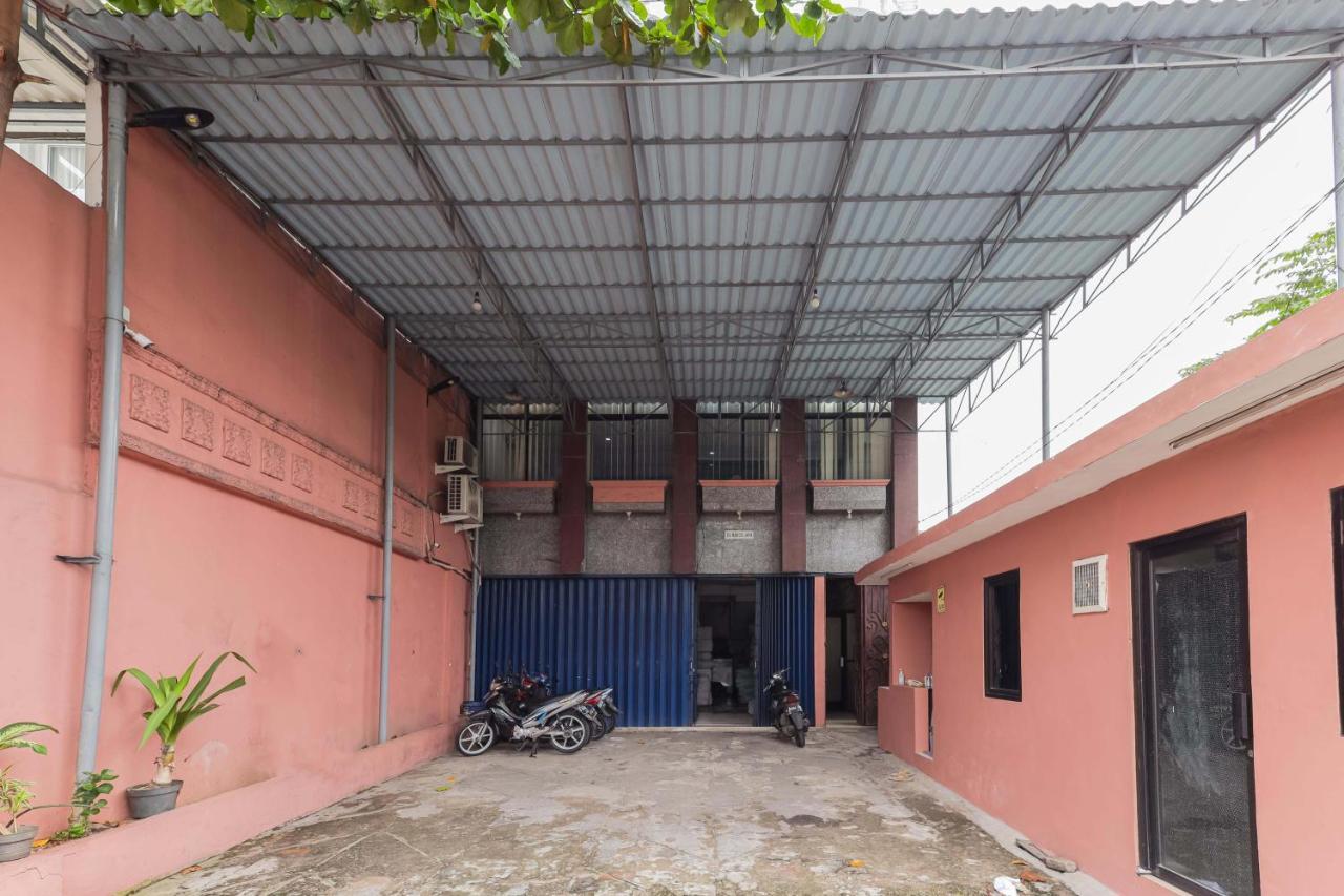 Reddoorz Syariah Near Stasiun Karet Hotell Jakarta Exteriör bild