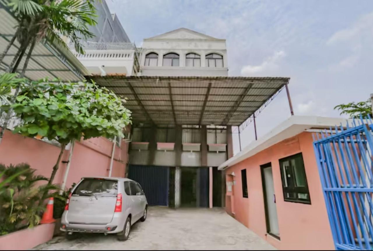 Reddoorz Syariah Near Stasiun Karet Hotell Jakarta Exteriör bild